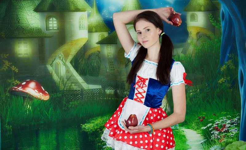 Карина, 24